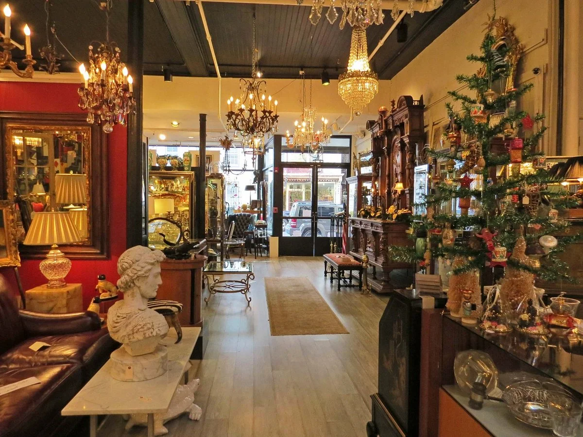 A Touch of the Past Antiques