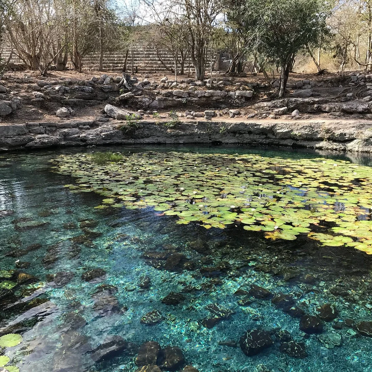Cenote Xlacah