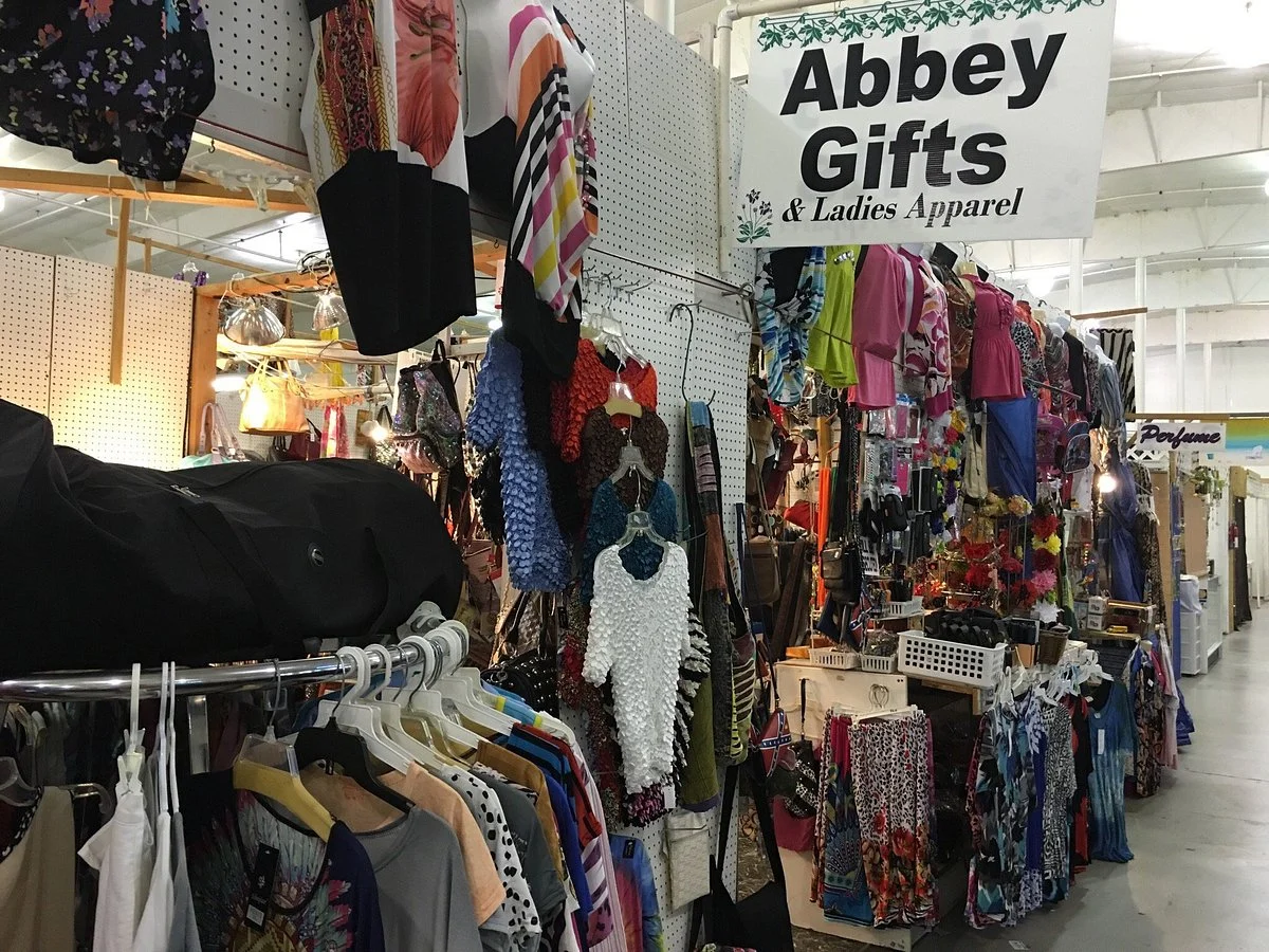 Sun Flea Market