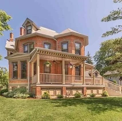 Center Avenue Historic District