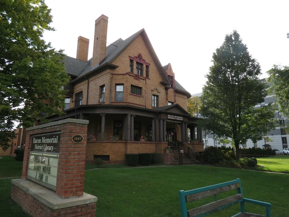 Bacon Memorial District Library