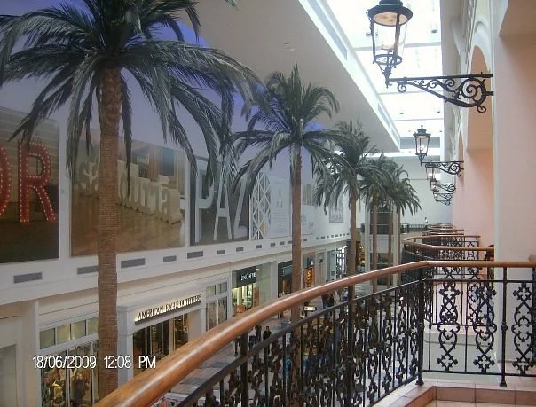 Plaza Las Americas