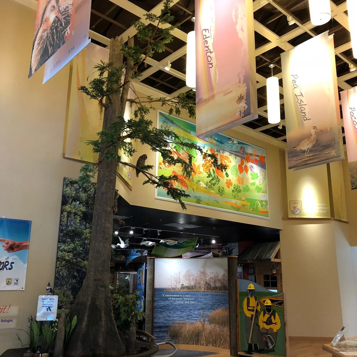 National Wildlife Refuges Visitor Center