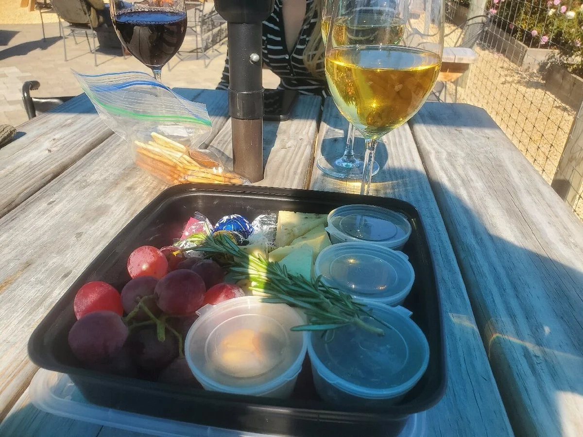 Fox Hollow Vineyards