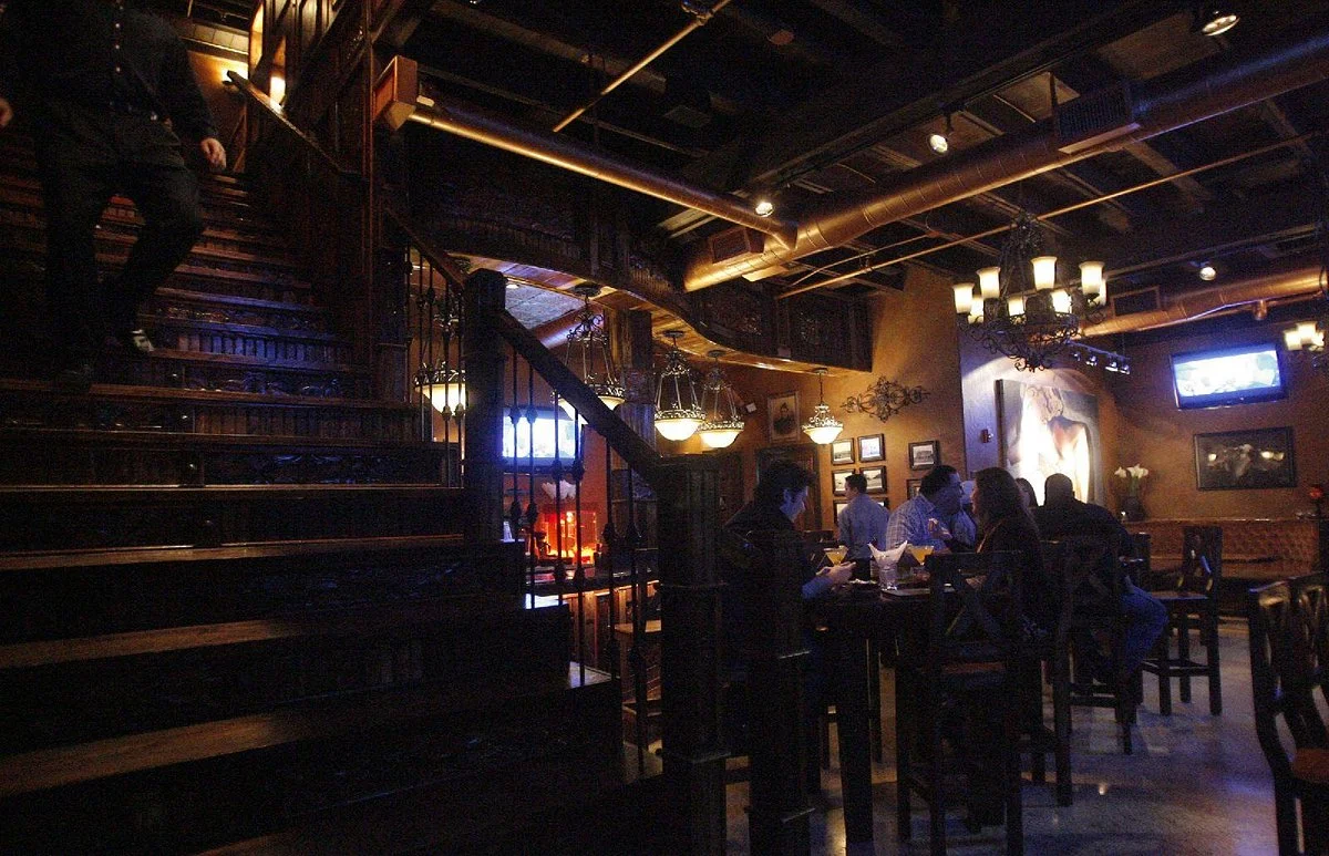 17th Street Entertainment District