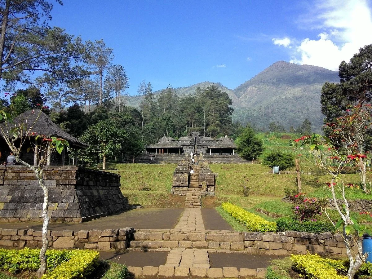 Cetho Temple