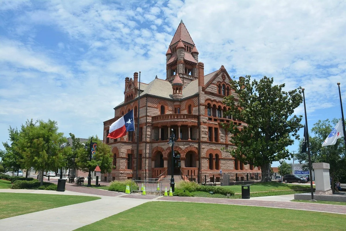 Hopkins County Courthouse