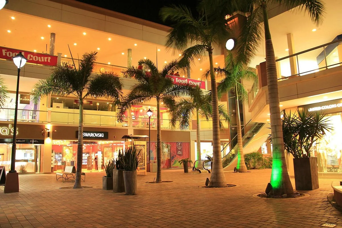 Palm Beach Plaza Mall