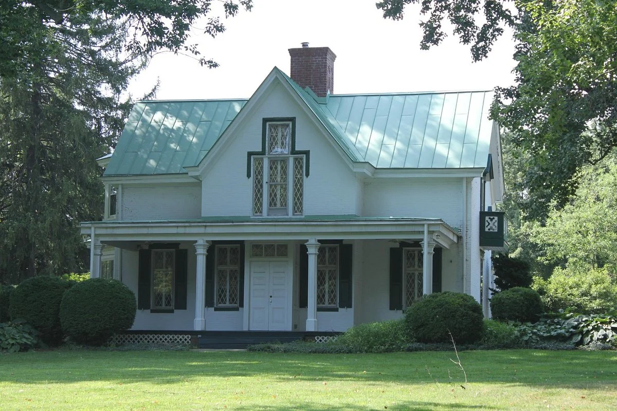Tudor Hall