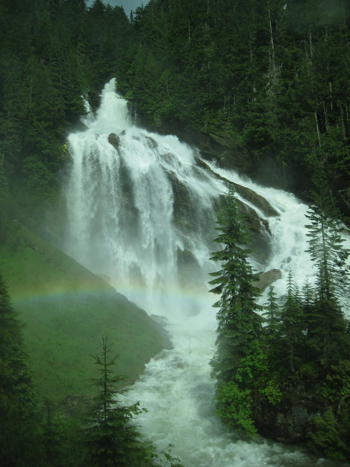 Pyramid Creek Falls