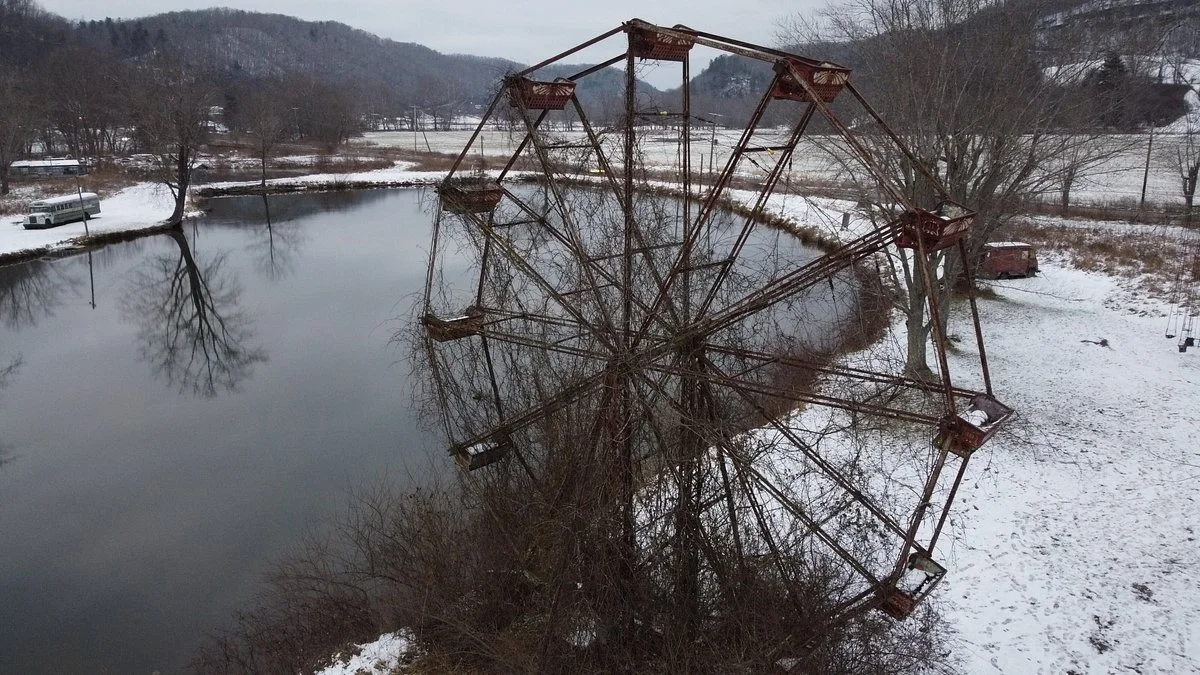 Lake Shawnee Abandoned Amusement Park