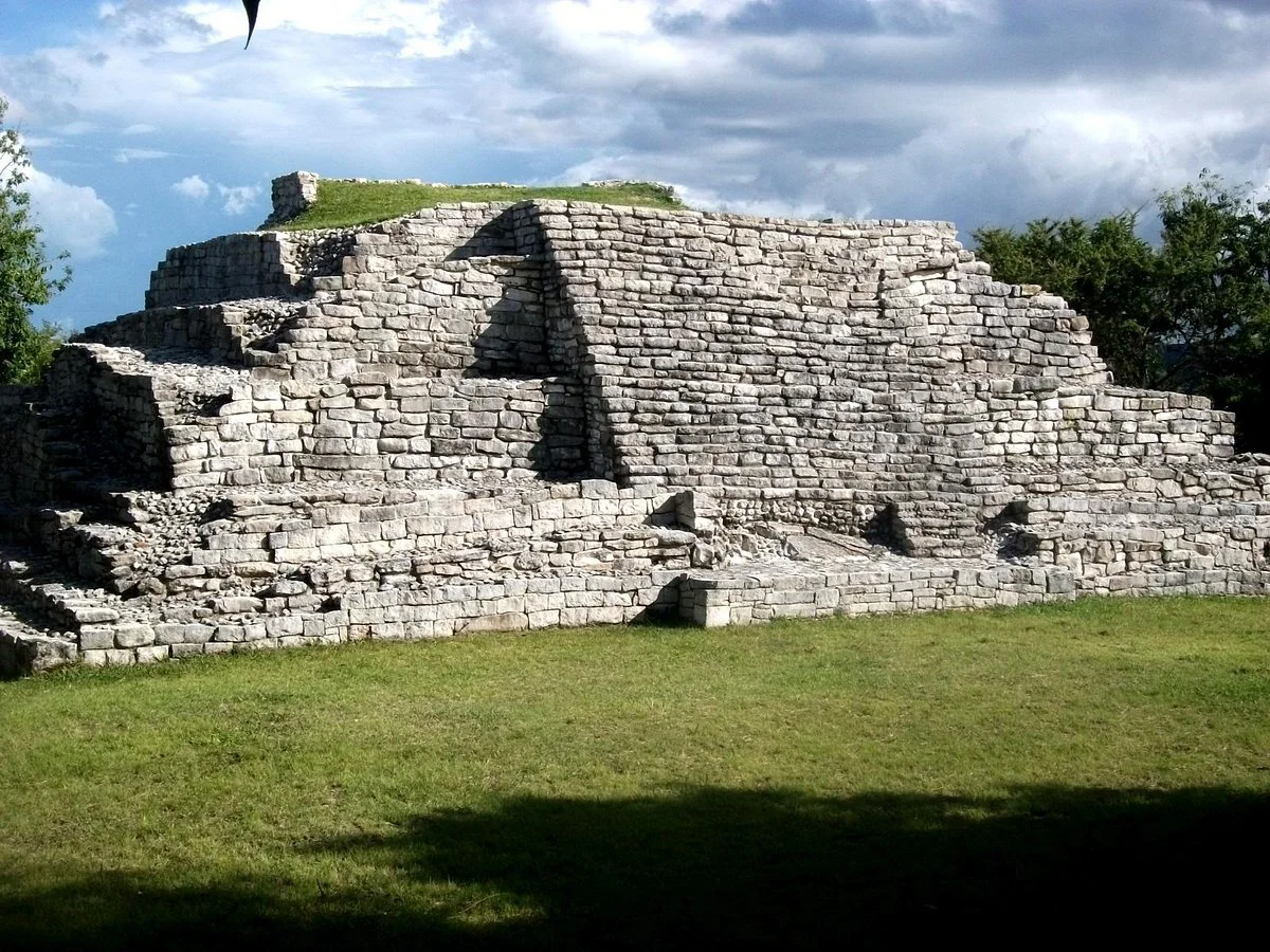 Zona Arqueológica de Junchavin