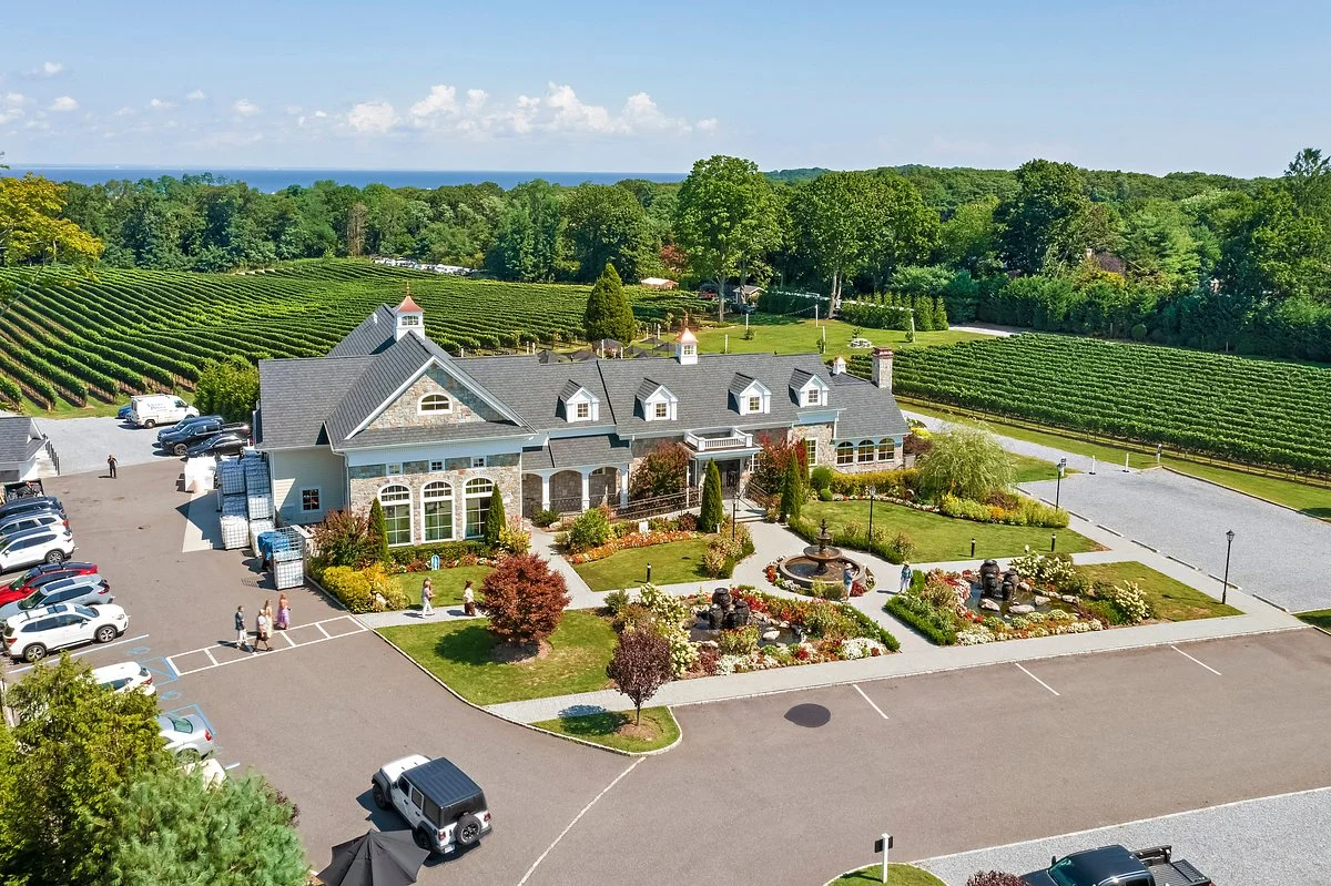 Del Vino Vineyards