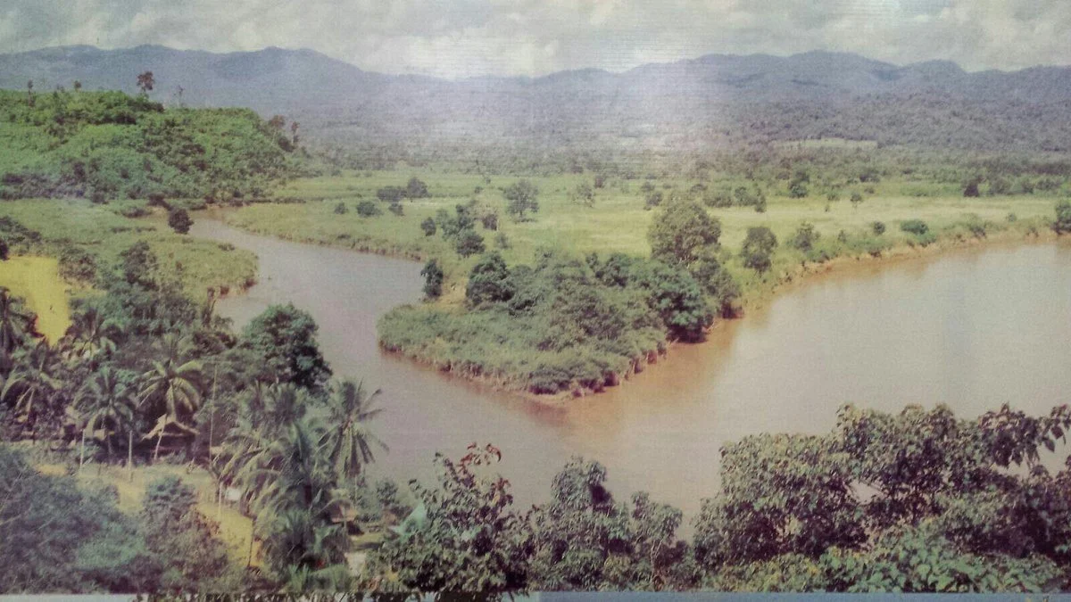 Tham Loup & Tham Hoi Caves