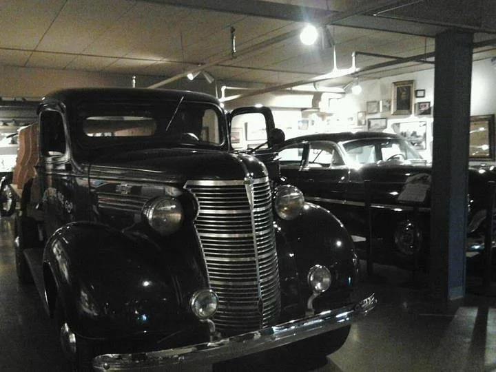 Knowlton Ice Museum