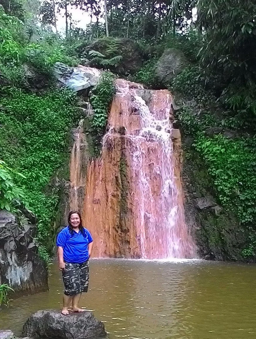 Klenting Kuning Waterfall