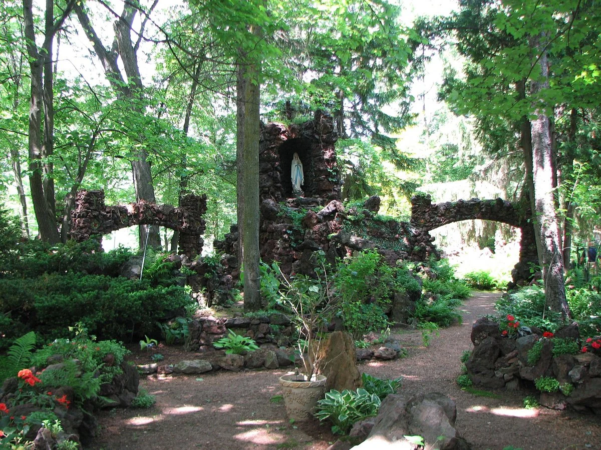 Rudolph Grotto Gardens