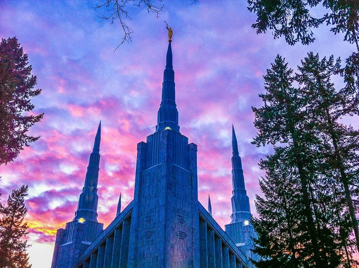 Portland Temple Visitors' Center