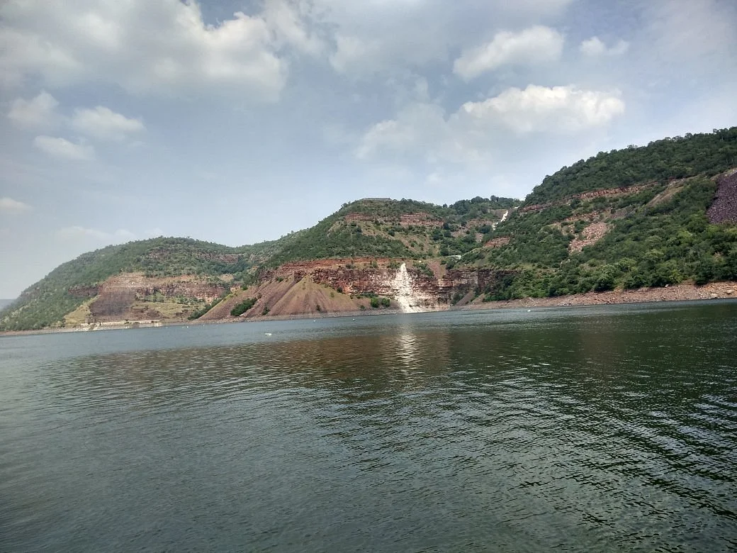 Akka Mahadevi Caves