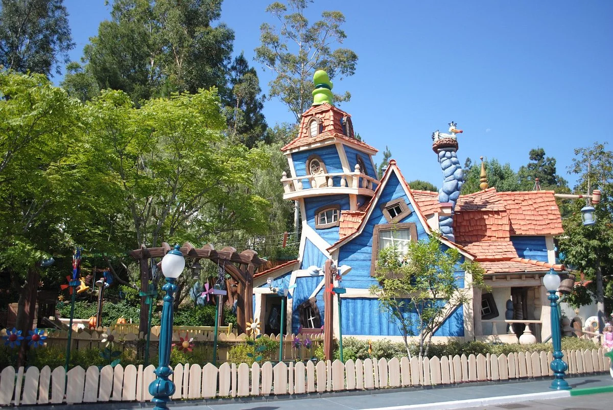 Goofy's Playhouse