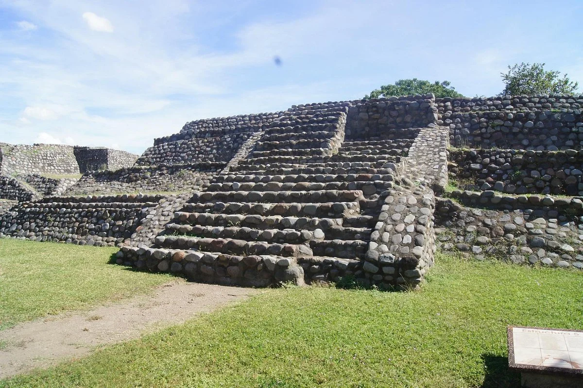 Zona Arqueológica la Campana