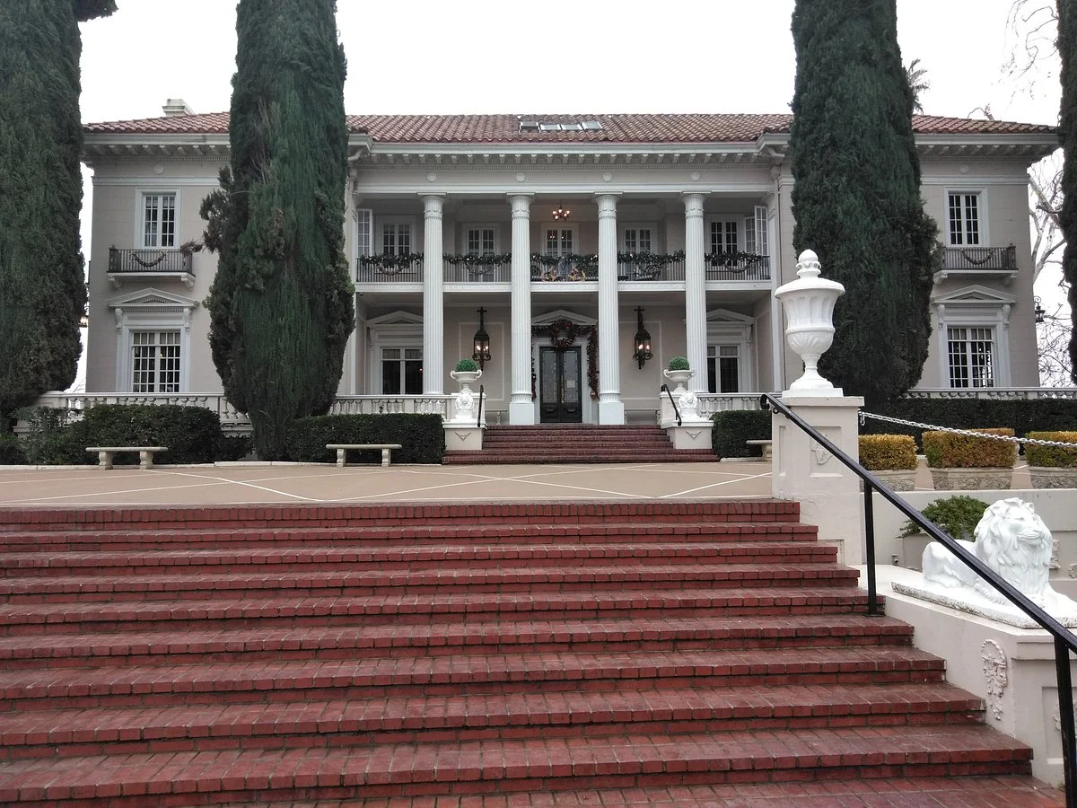 Grand Island Mansion
