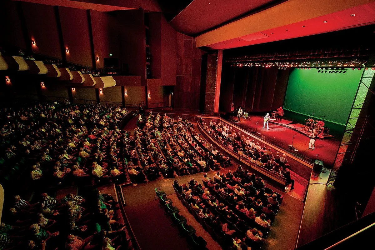 The Mendel Center At Lake Michigan College