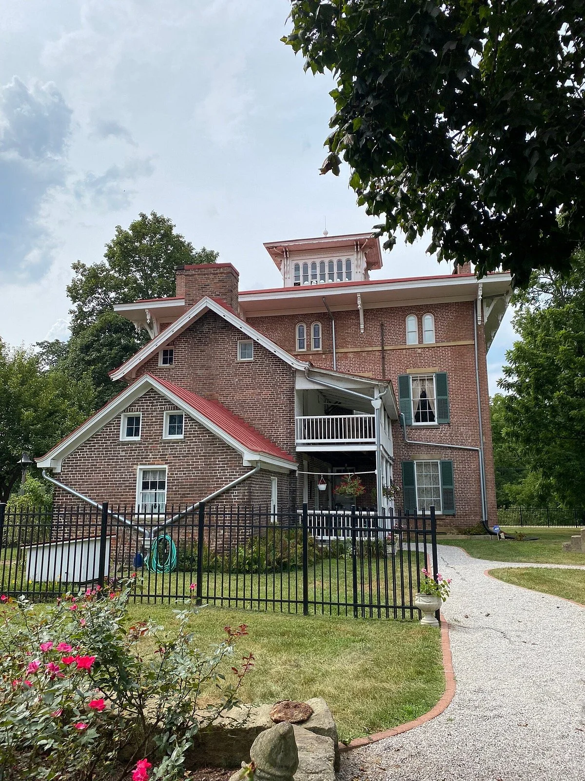 G. W. Henderson Plantation - Henderson Hall