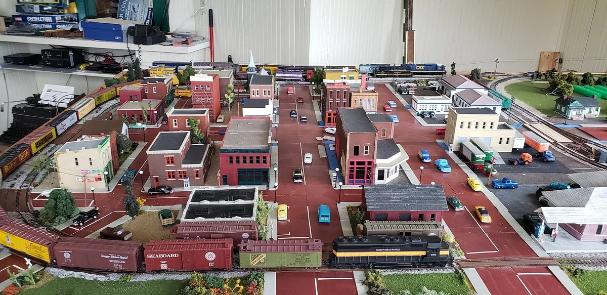 Plant City Train Viewing Platform