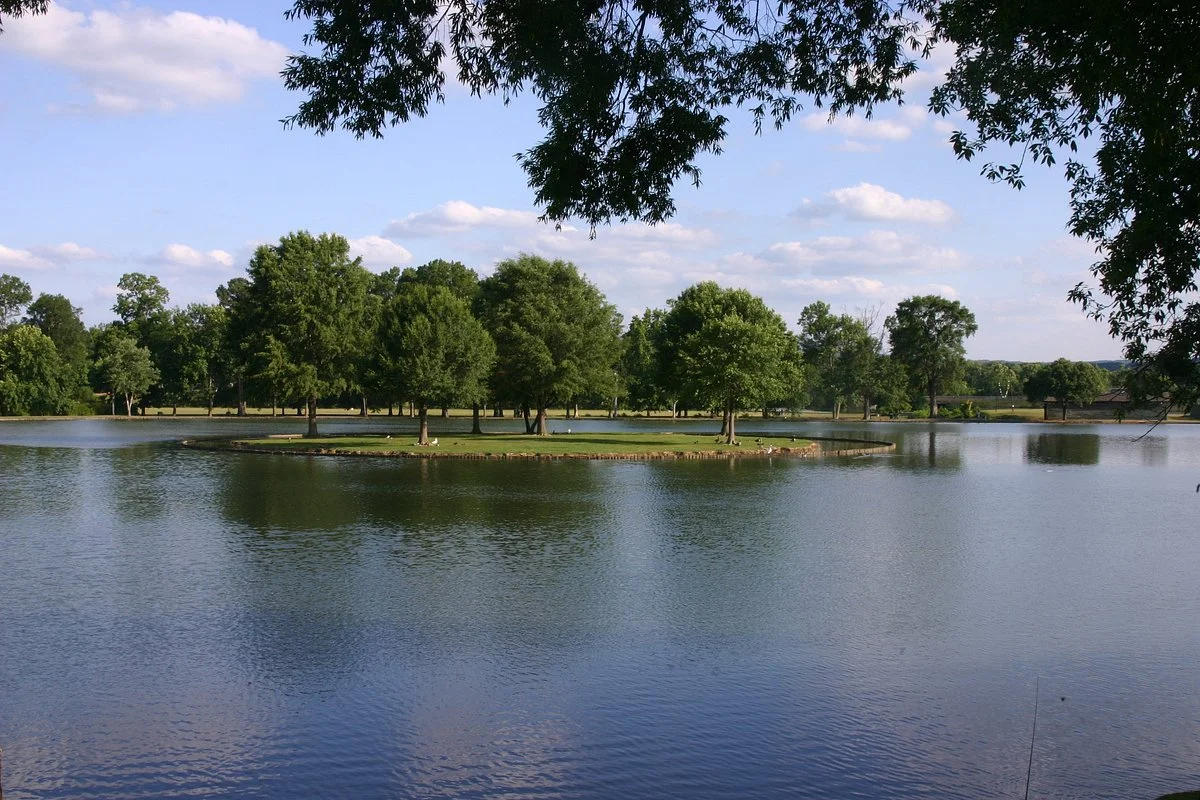 Oxford Lake Park