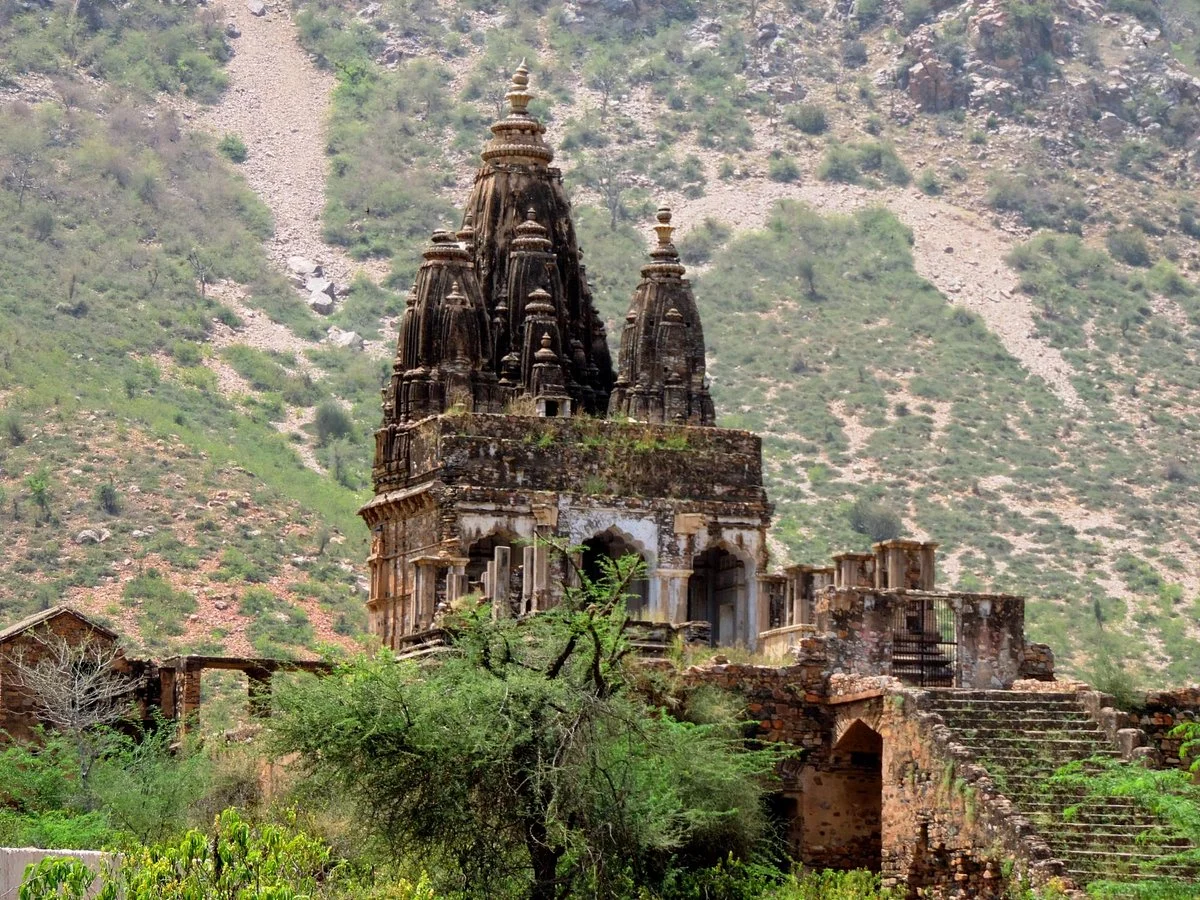 Ajabgarh Fort
