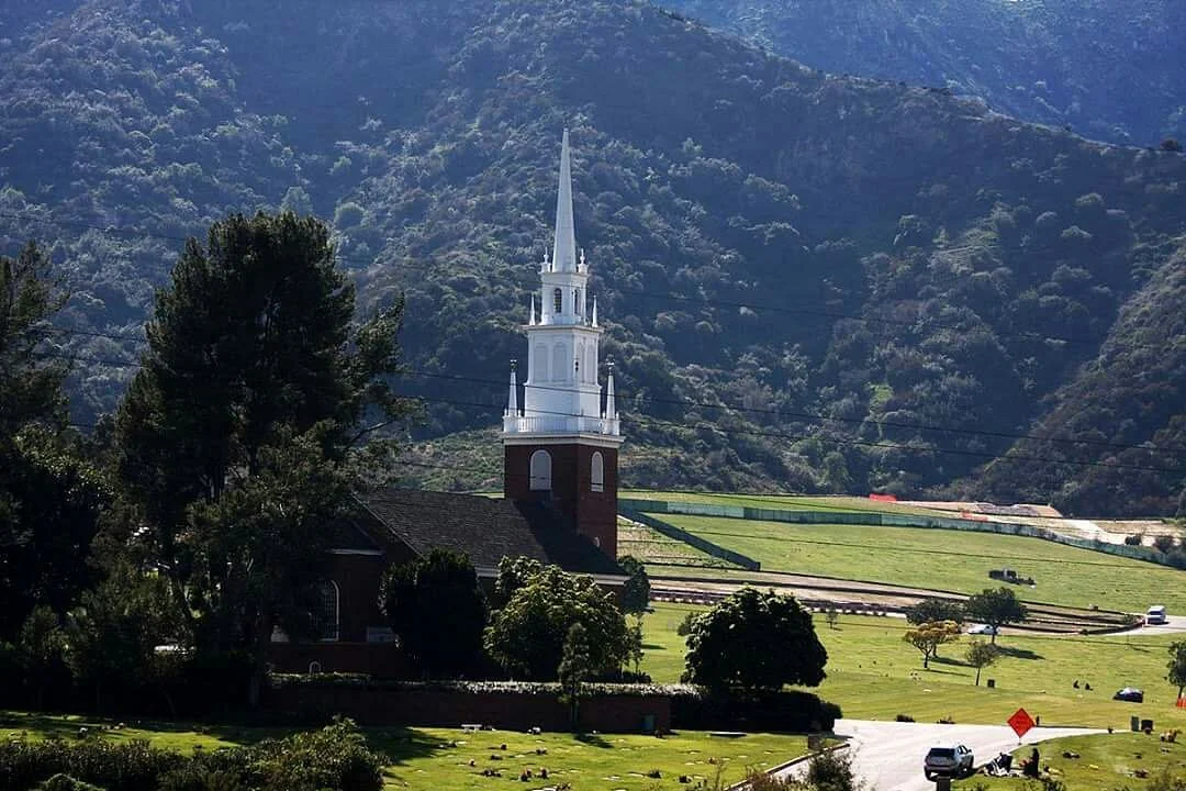 Forest Lawn Memorial Park - Hollywood Hills