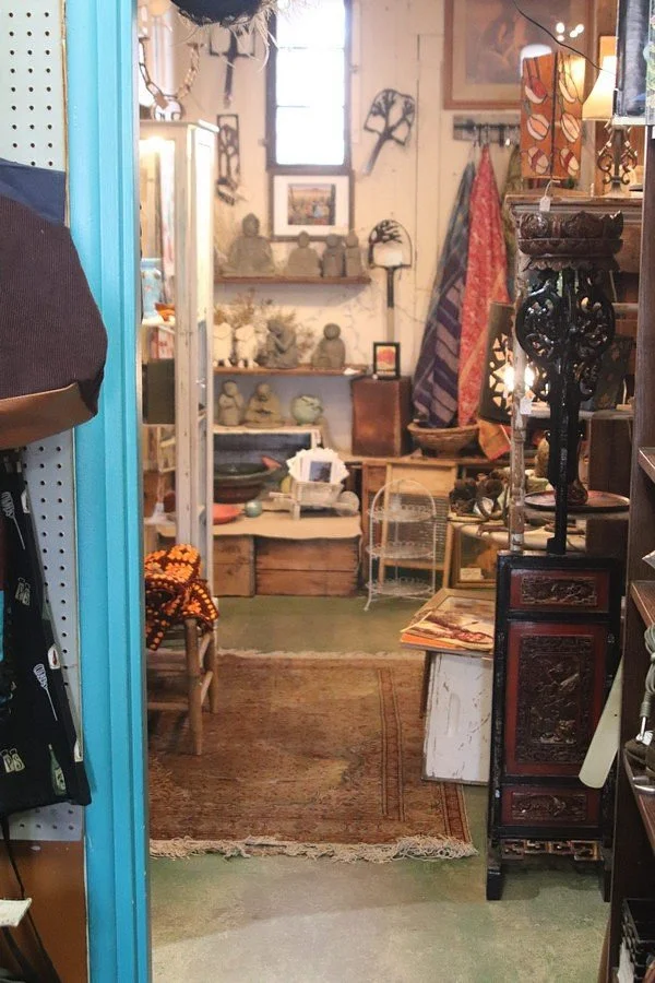 Pioneer Crossing Antiques