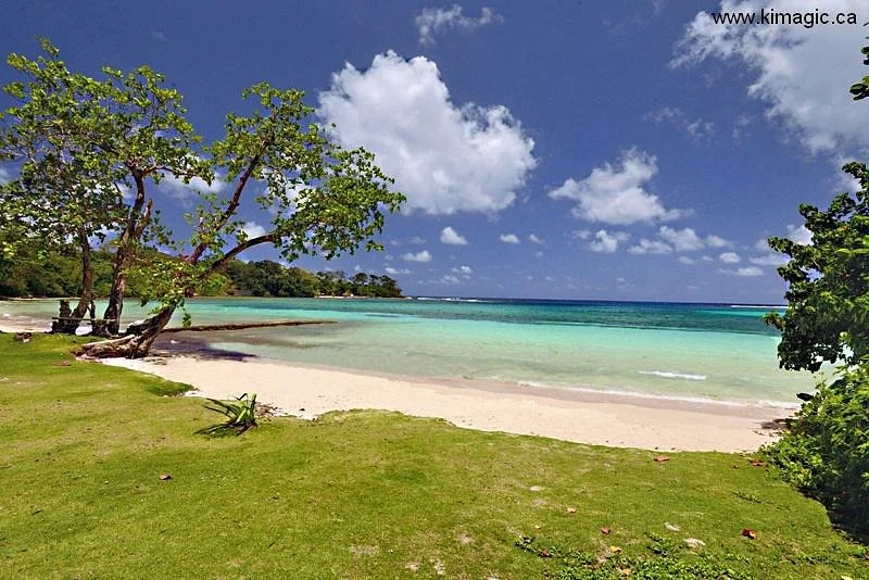 San San Beach