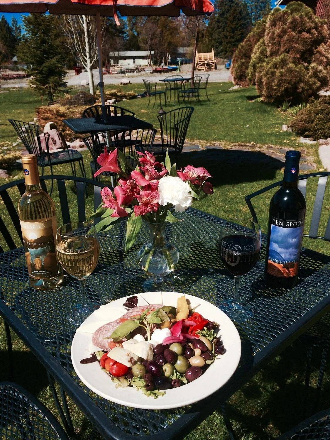 Ten Spoon Vineyard and Winery