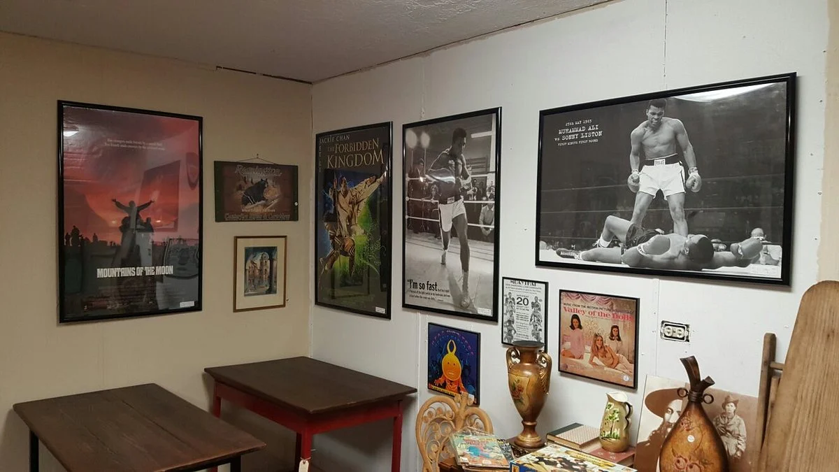 Bluebonnet Vintage Collectibles