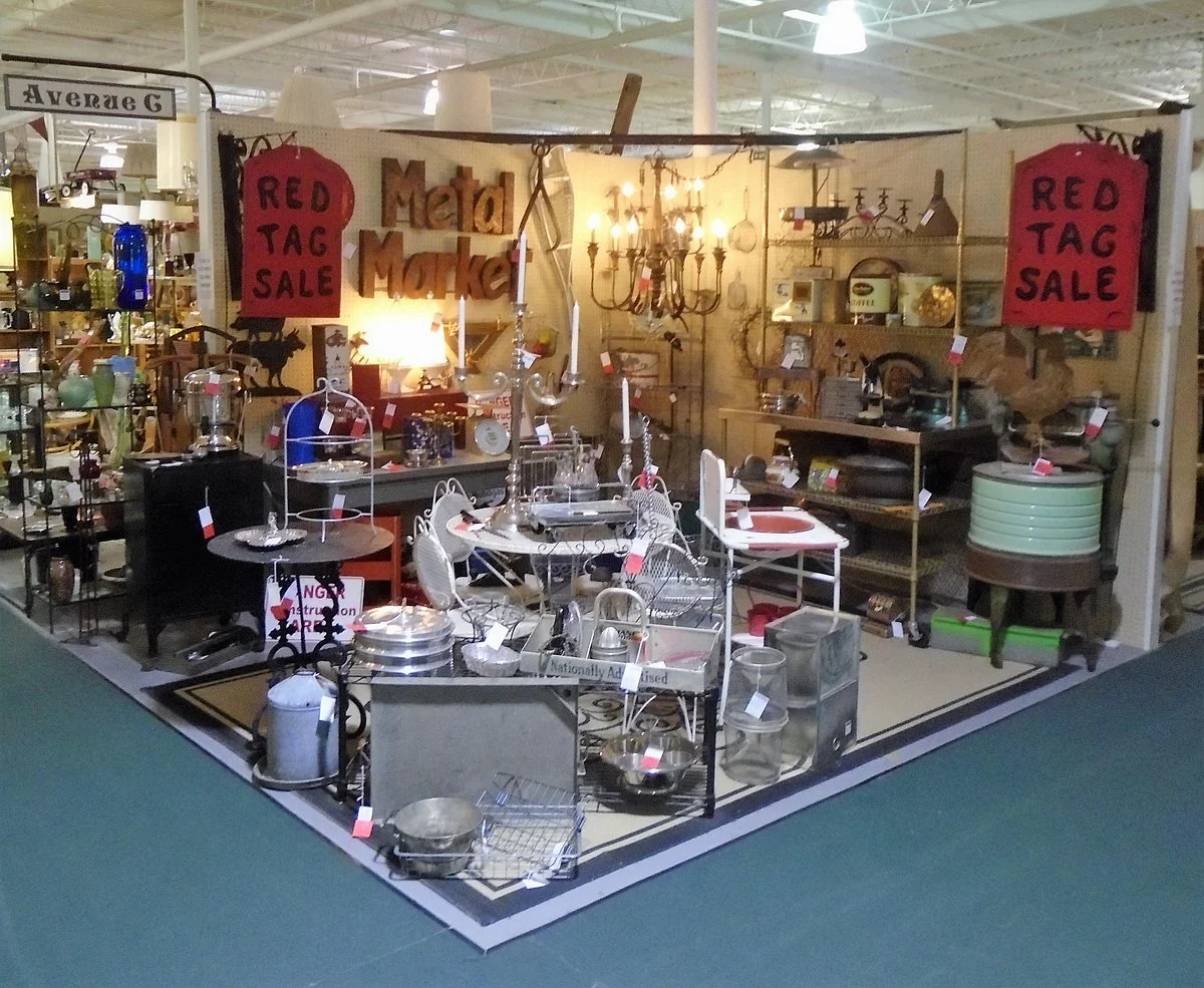 Heritage Square Antique Mall