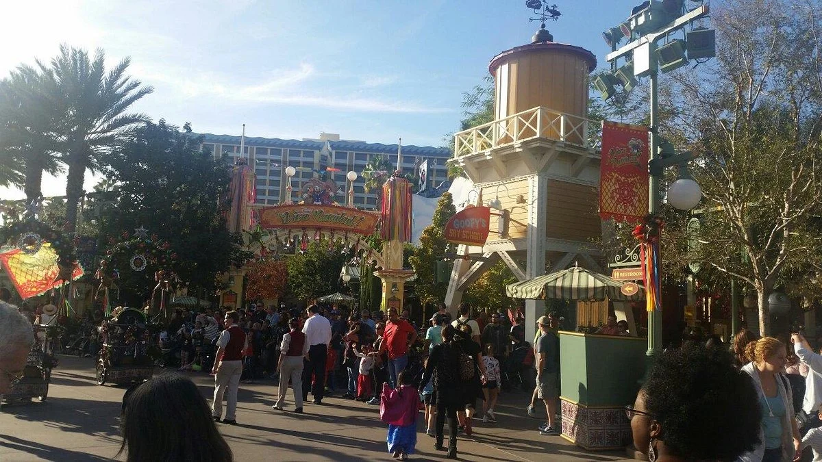 Goofy's Sky School