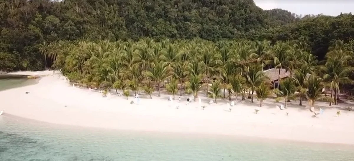 Pamomoan Beach