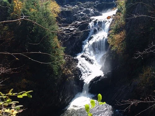 Dionondahowa Falls