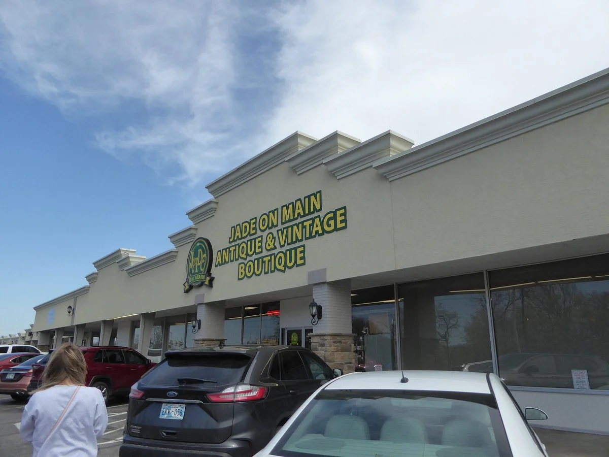 Jade Antique And Vintage Boutiques