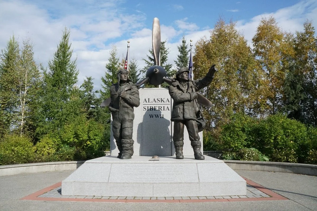 Lend Lease Monument