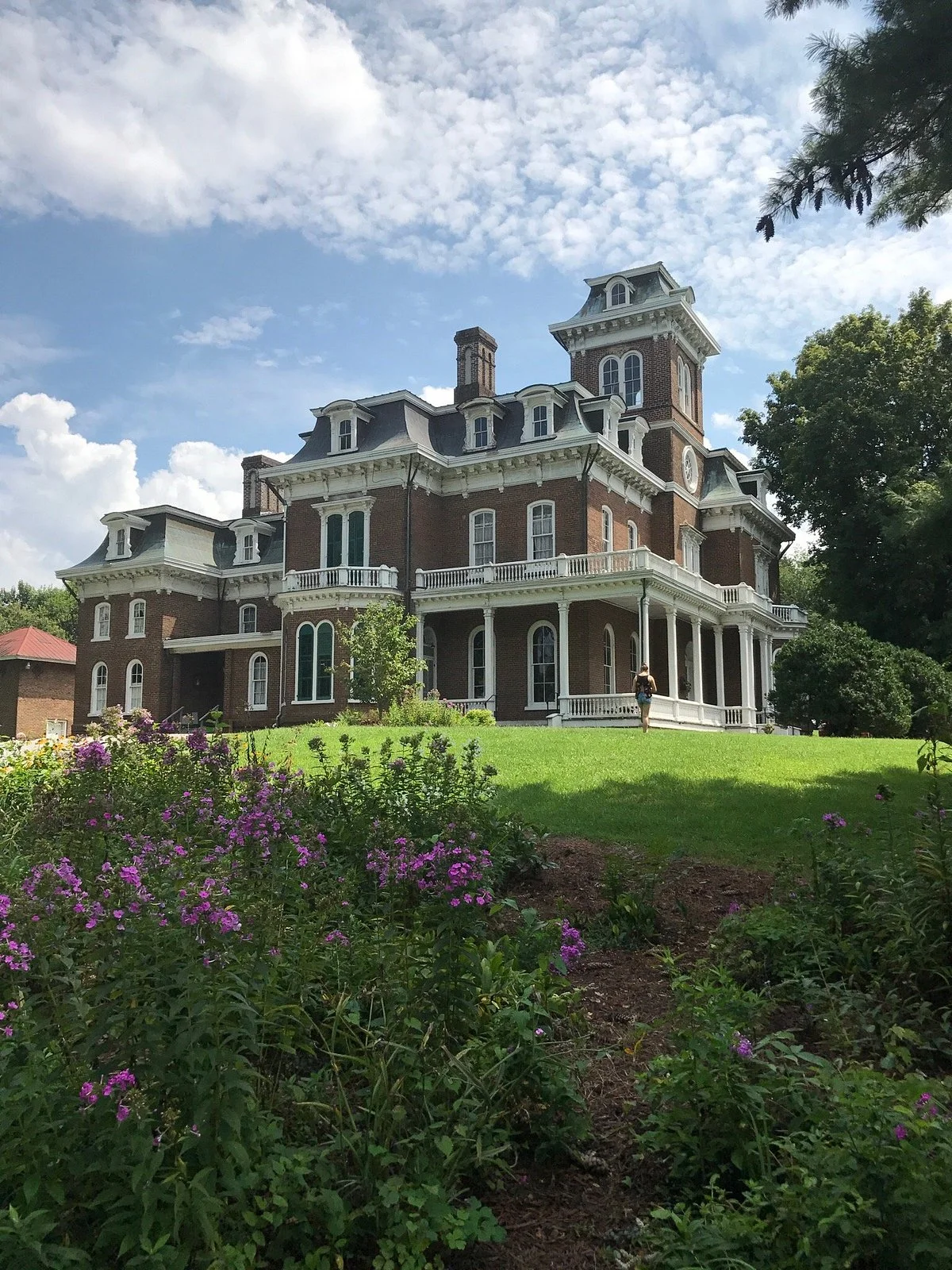 Glenmore Mansion