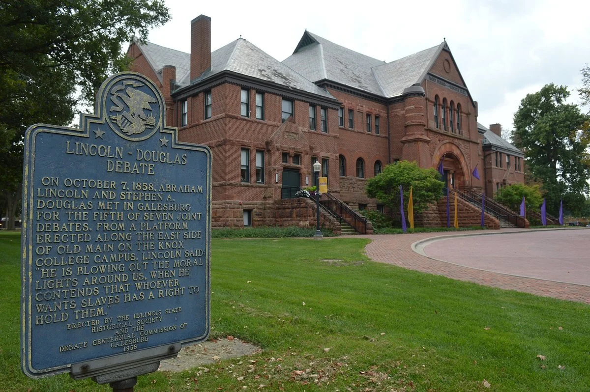 Old Main, Knox College