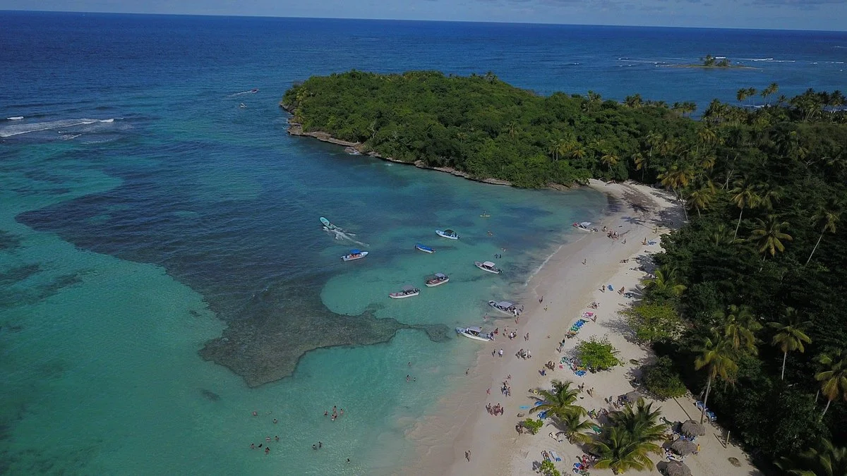 Javo Beach La Playita