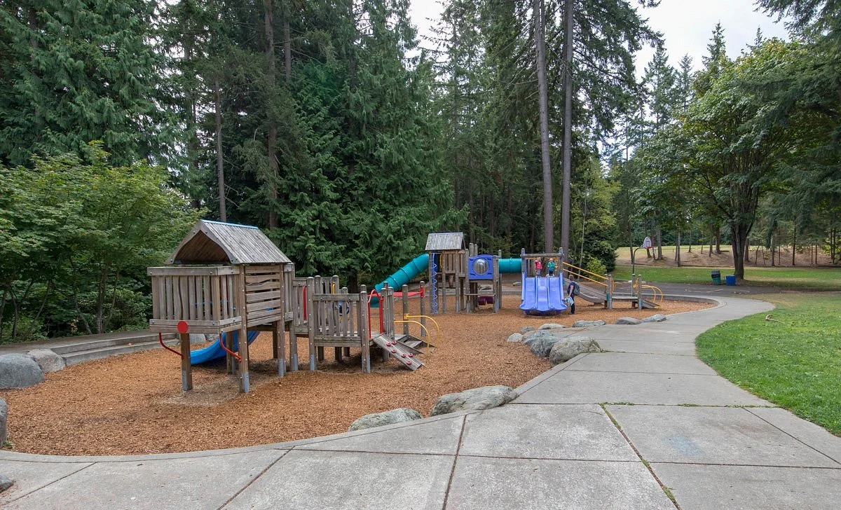 Meadowdale Neighborhood Park
