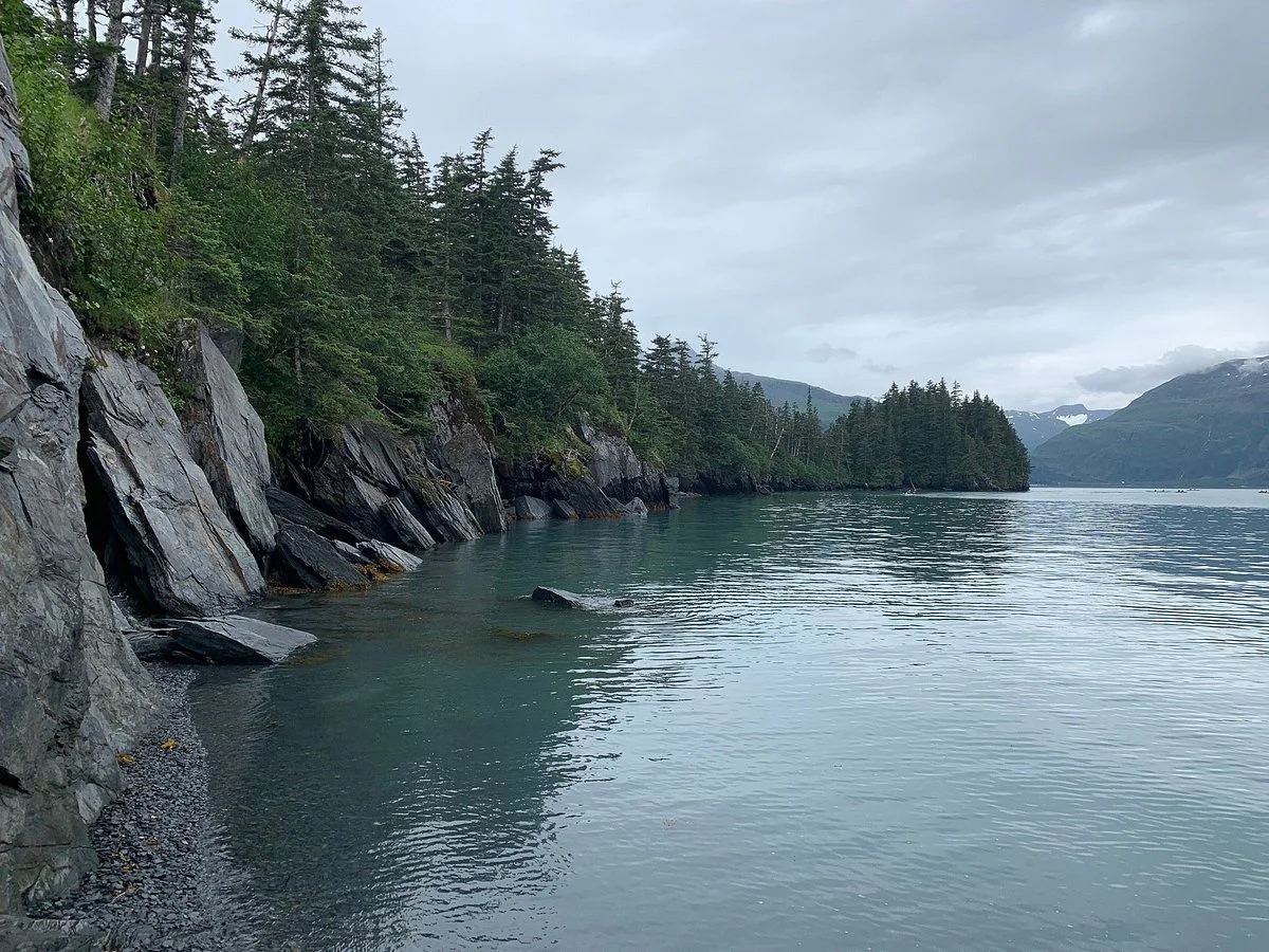 Emerald Cove Trail