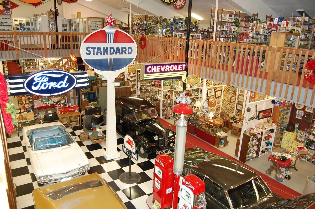 Plaza Antique Mall