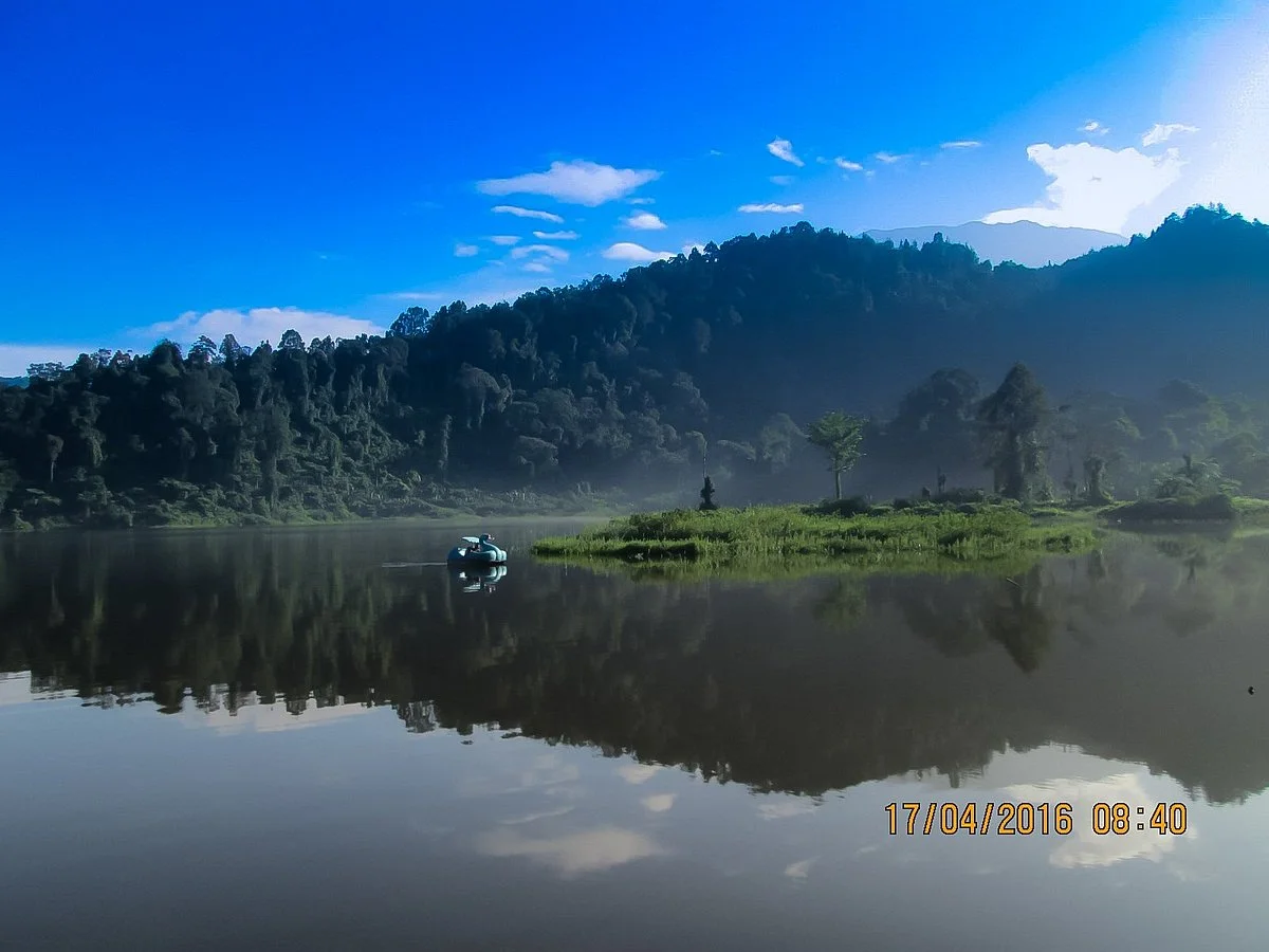 Situ Gunung Lake