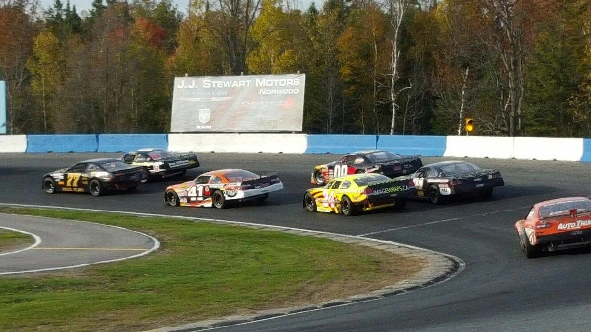 Kawartha Downs and Speedway